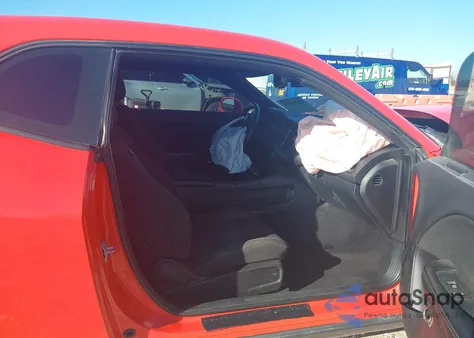 2019 Dodge Challenger Sxt z USA, uszkodzony, nr VIN 2C3CDZAG0KH723478